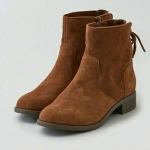 AEO Real Suede Leather Lace Up Booties 9